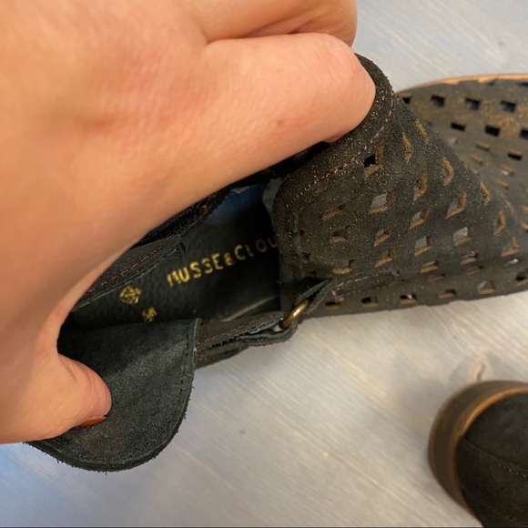 Musse & Cloud Calia Perforated Bootie - Picture 6 of 7